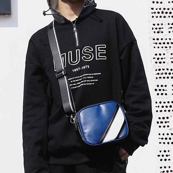 Μοντέρνα δερμάτινη τσάντα ανδρών σε τρία χρώματα