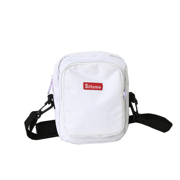 Geanta sport pentru barbati cu inscriptie in patru culori