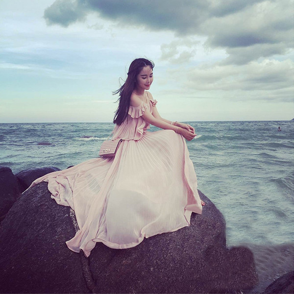 Rochie de dama lunga de culoare roz cu bretele subtiri