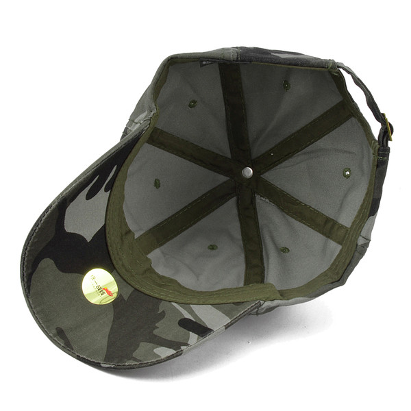 Férfi sport-alkalmi sapka terepszínű mintával