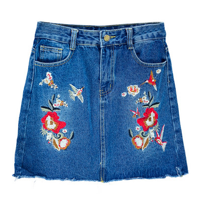 Modern farmerszoknya kék színben, hímzéssel