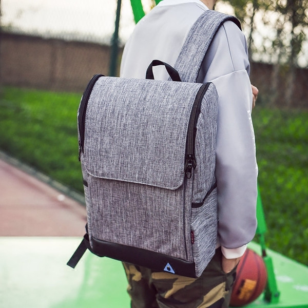 Rucsac actual pentru bărbați în mai multe culori