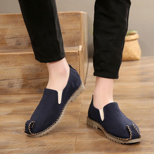 Férfi mokaszin - sima modell krém és sötétkék színben