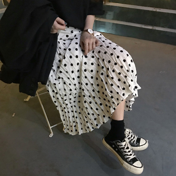 Női szoknya két színben, mintával