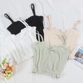 Stílusos női felső V-nyakkal és vékony pántokkal