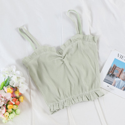 Stílusos női felső V-nyakkal és vékony pántokkal