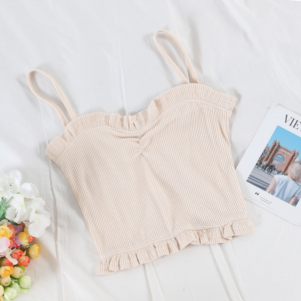 Stílusos női felső V-nyakkal és vékony pántokkal