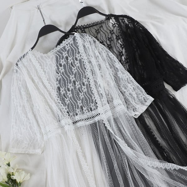 Modern női csipke pareo fehér és fekete színben