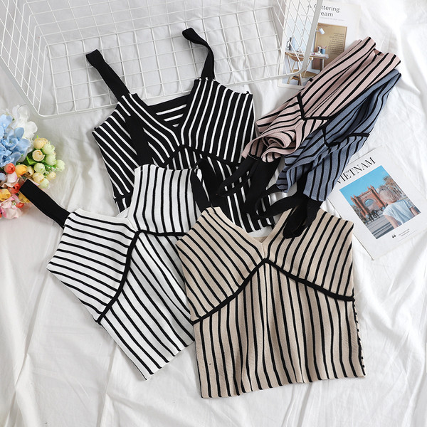 Maieu de damă în dungi cu decolteu în V în mai multe culori