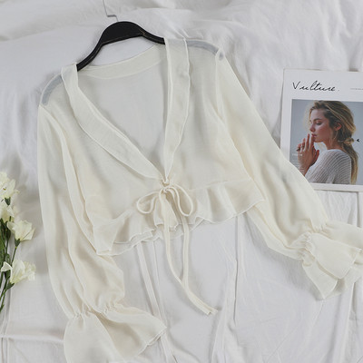 Stílusos női ing V-nyakkal és lótusz ujjakkal