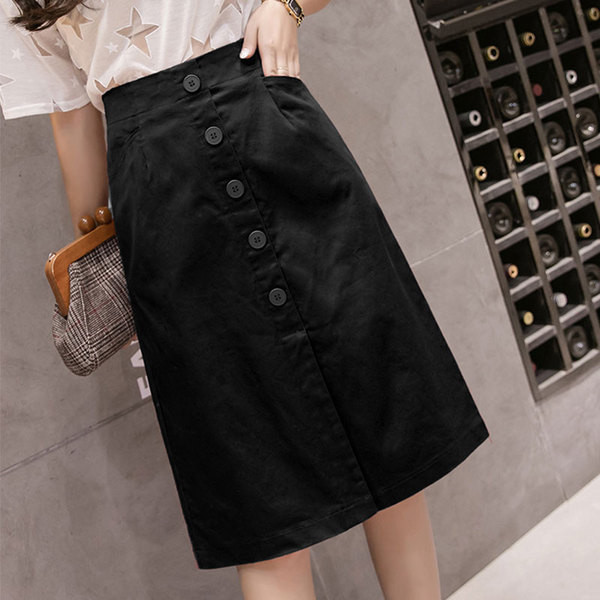 Спортно-елегантна дамска пола с копчета в няколко цвята