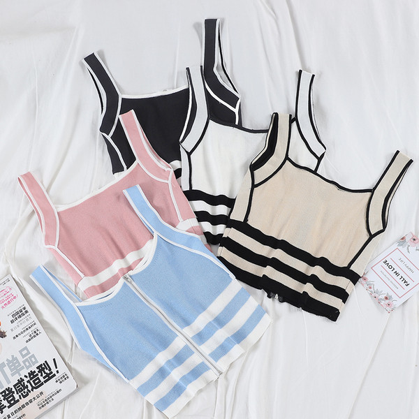 Модерен дамски топ в няколко цвята с цип 