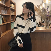 Modern női ing mintával