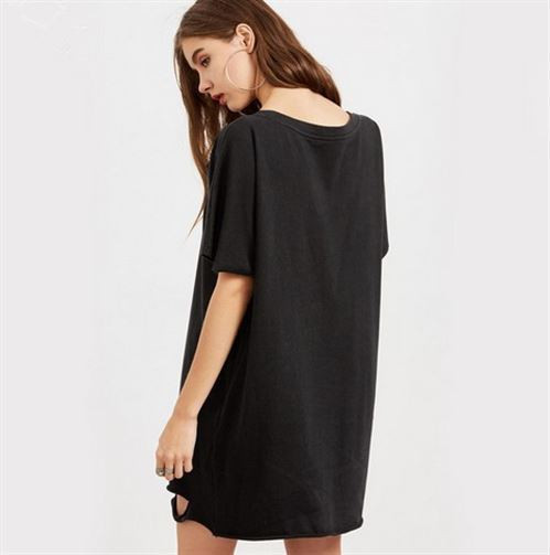 Rochie de dama sport-casual cu motive rupte in negru