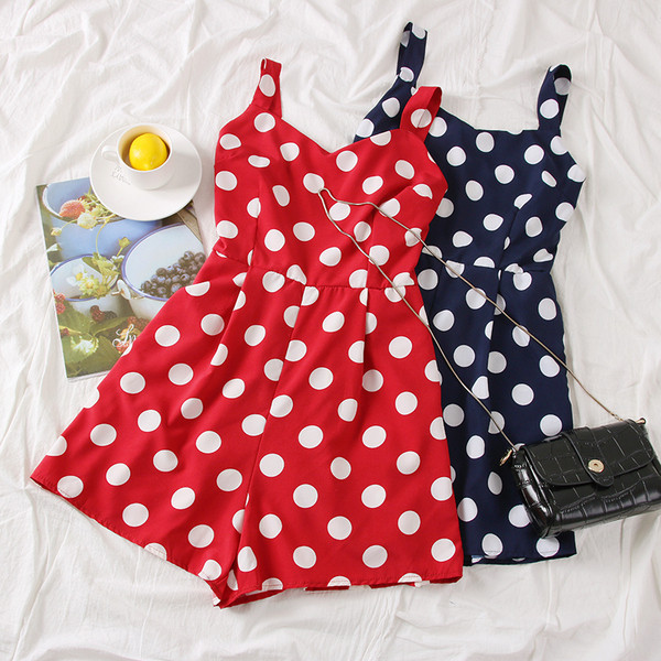 Aktuális női overál pöttyökkel több színben