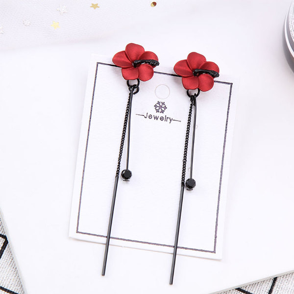 Stílusos női hosszú fülbevaló két színben