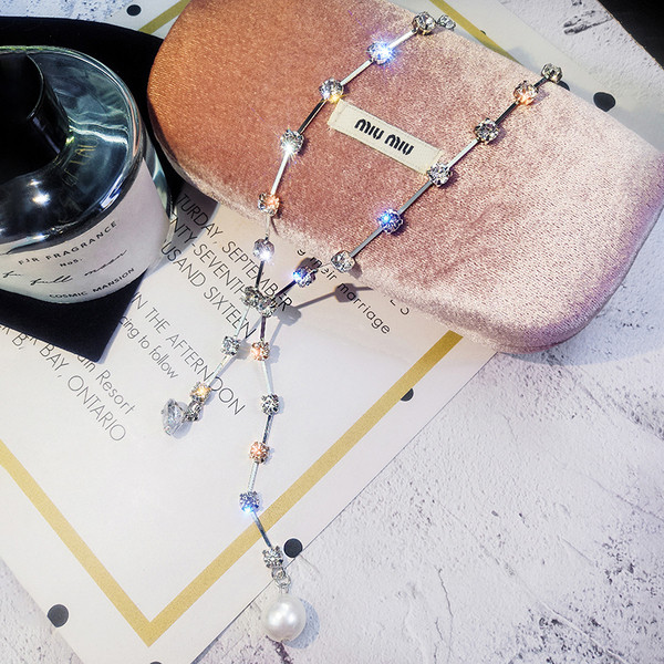 Colier elegant de dama cu pietre si perle