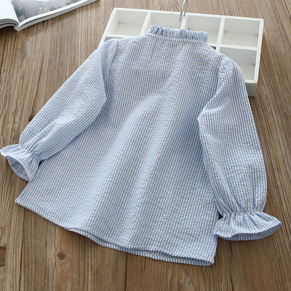 Cămașă modernă pentru copii în alb și albastru cu broderie