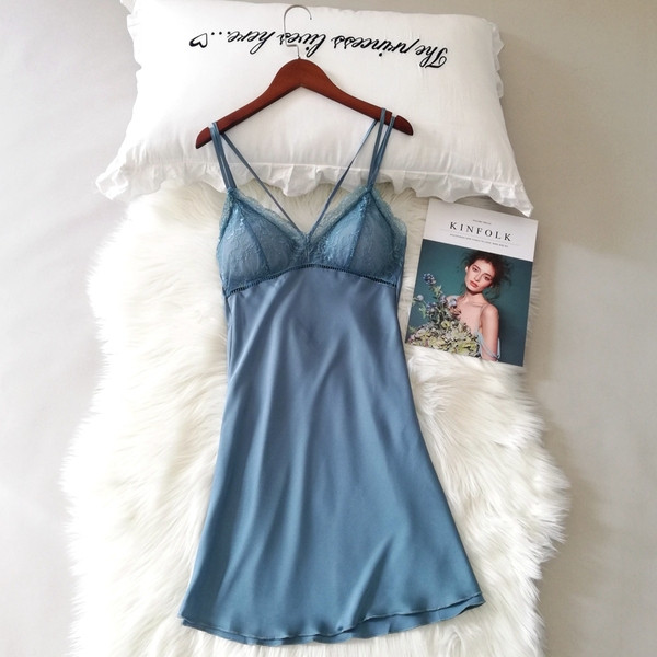 Cămașă de noapte damă cu bretele subțiri și dantelă în mai multe culori