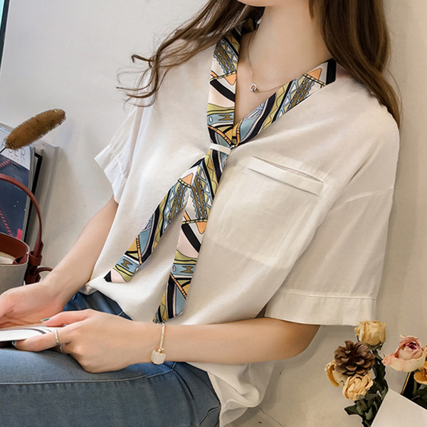Cămașă elegantă de damă cu decolteu în V în două culori