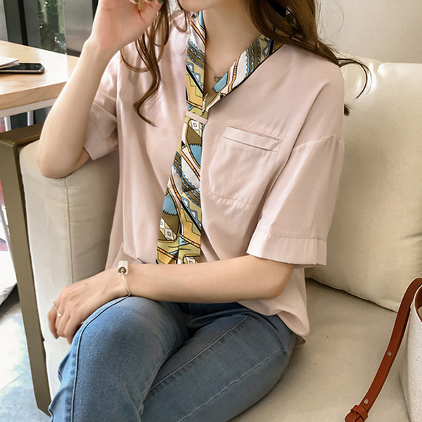 Cămașă elegantă de damă cu decolteu în V în două culori