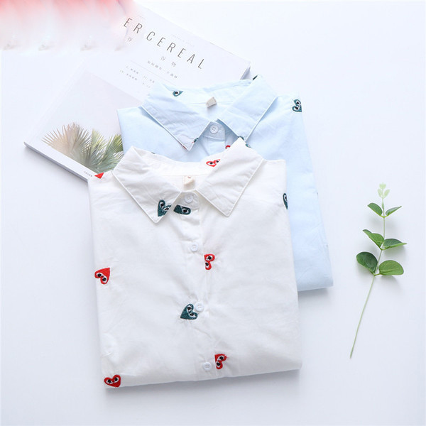 Alkalmi női ing két színben hímzéssel