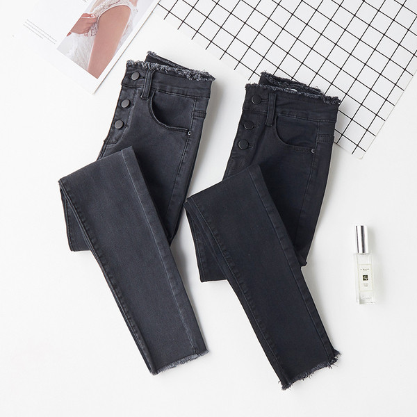 Gombos női farmer több színben