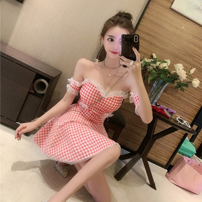 Modern kockás női ruha pántok nélkül, két színben