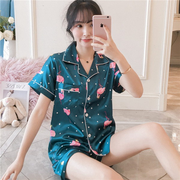 Stílusos női pizsama két részből, kék és zöld mintával