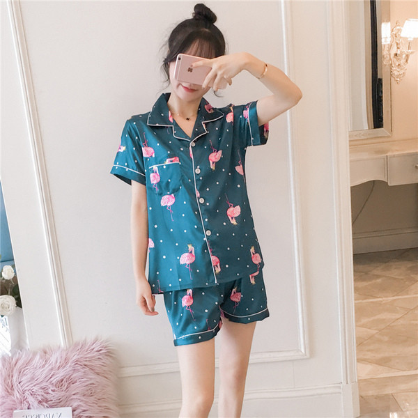 Stílusos női pizsama két részből, kék és zöld mintával