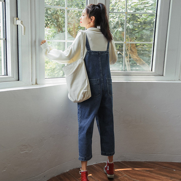 Női overall vékony pántokkal és gombokkal