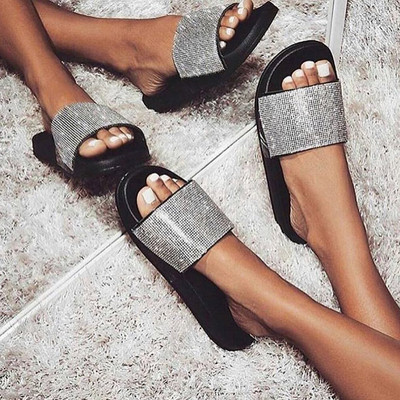 Modern lezser női papucs lapos talppal, négy színben