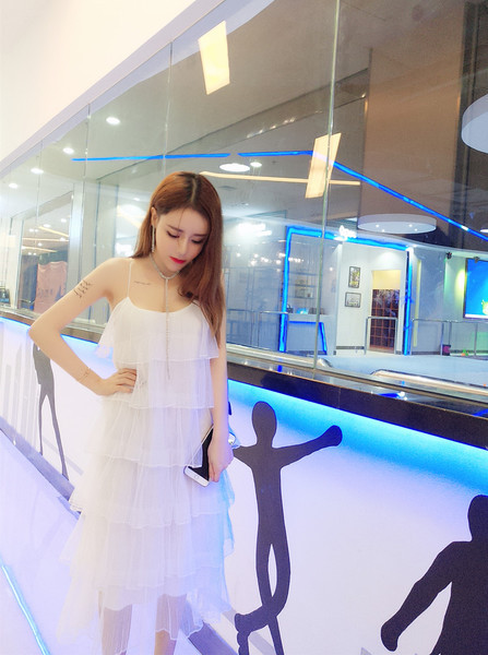 Rochie eleganta de dama cu tul si bretele subtiri in trei culori