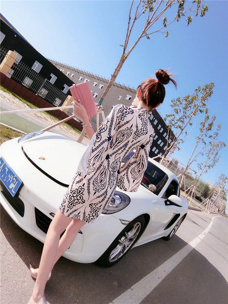 Rochie elegantă de damă cu mâneci largi