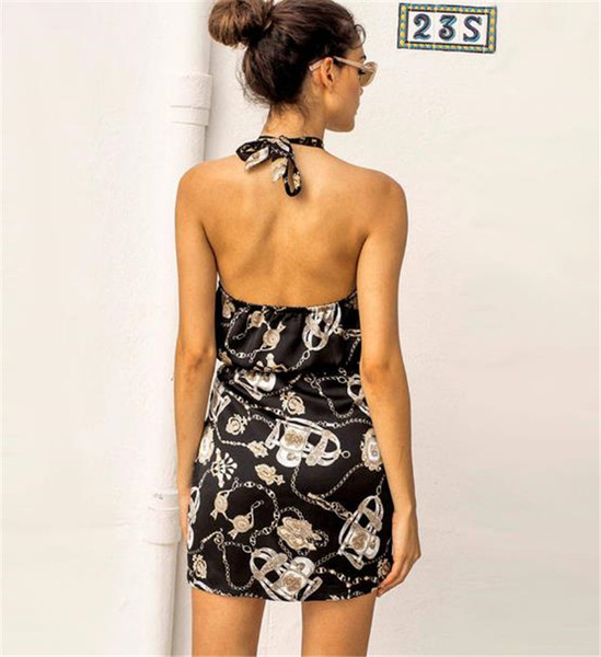 Rochie moderna de dama cu curea in alb si negru