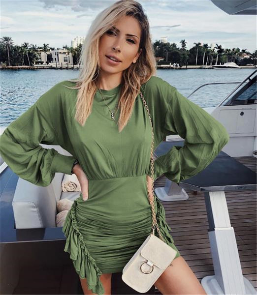 Stílusos női ruha több színben, hosszú ujjal