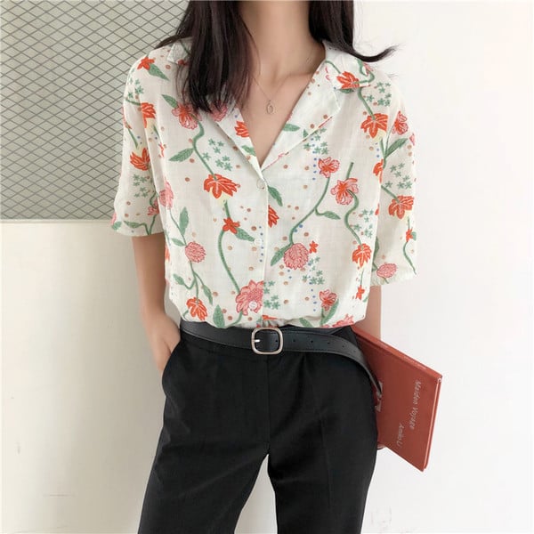 Modern női ing V-nyakkal, fehér színben