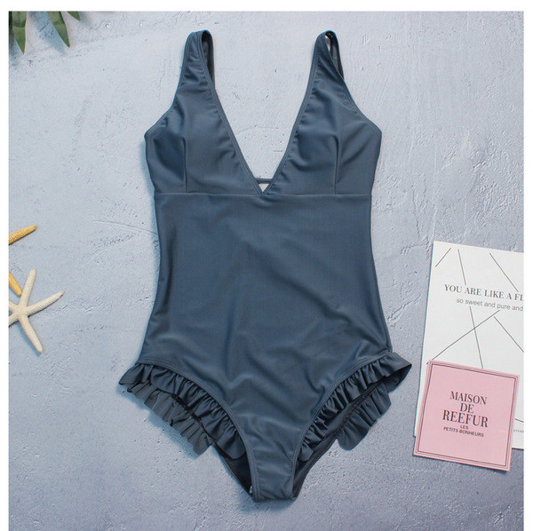 Costum de baie intreg de dama cu decolteu in V in doua culori