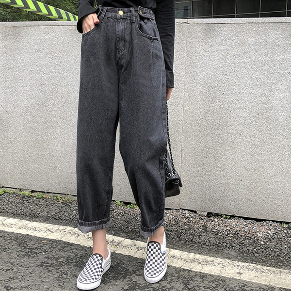 Jelenlegi női farmer két színben - szürke és kék