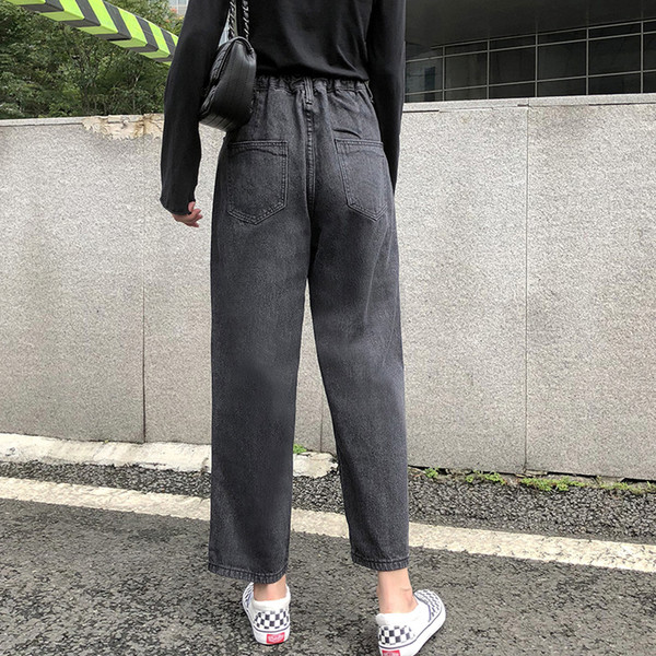 Jelenlegi női farmer két színben - szürke és kék