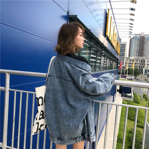 Jachetă lungă de blugi de damă modernă