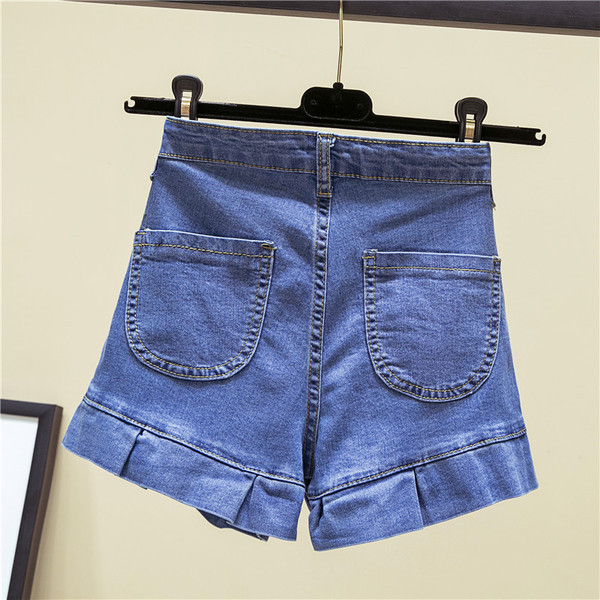 Актуални дамски къси дънкови панталони в два цвята