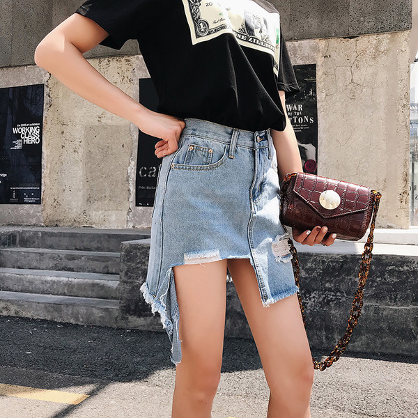 Fusta de dama eleganta din denim de culoare albastru deschis