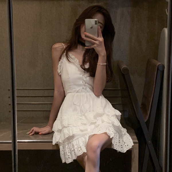 Модерна дамска лятна рокля в два цвята с връзки