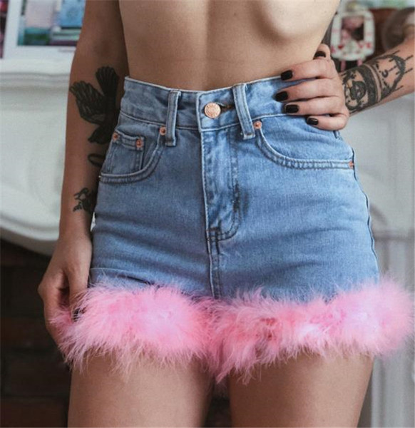 Къси модерни дамски дънки с елемент пух