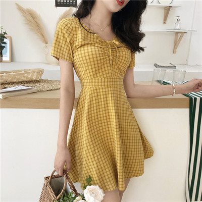 Модерна дамска карирана рокля с къс ръкав и връзки