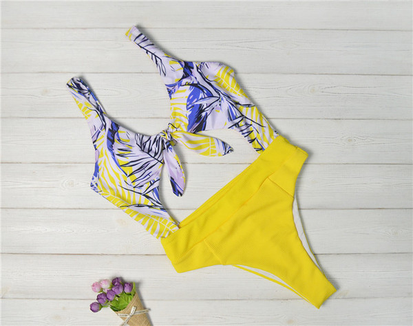 Модерен дамски бански костюм 