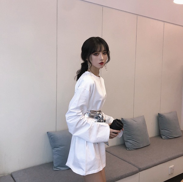 Модерна дамска рокля с дълъг ръкав в четири цвята 