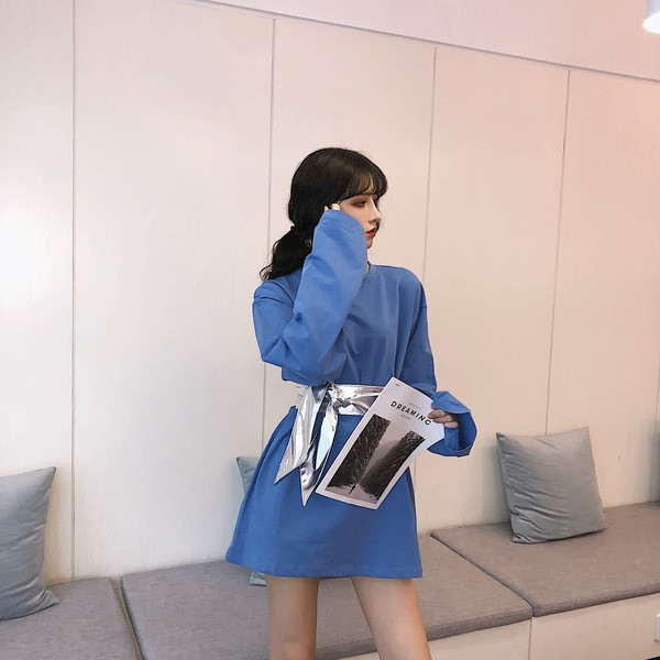 Модерна дамска рокля с дълъг ръкав в четири цвята 