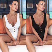 Стилен дамски цял бански с копчета в черен и бял цвят